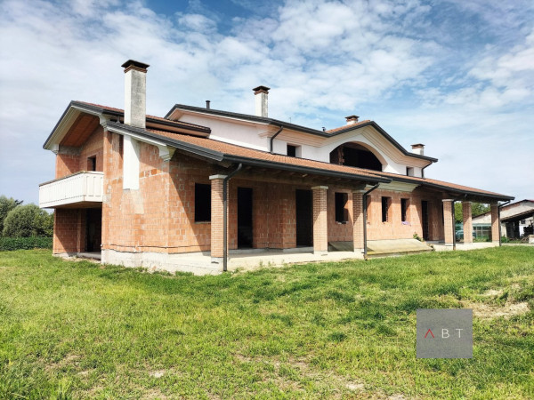 Villa nuova a San Martino di Lupari - Villa ristrutturata San Martino di Lupari