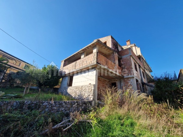 Villa nuova a Sant'Agata de' Goti - Villa ristrutturata Sant'Agata de' Goti