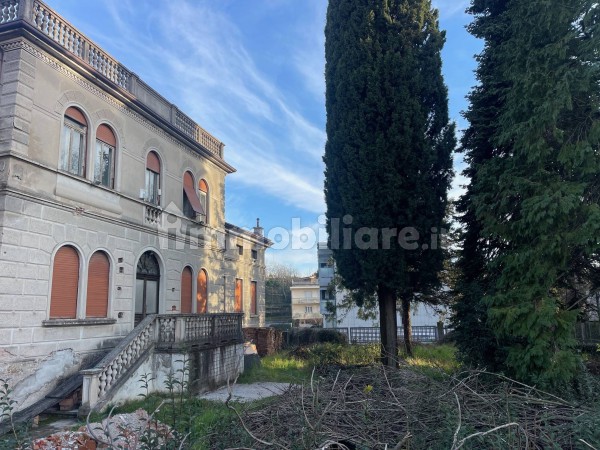 Villa nuova a Gorizia - Villa ristrutturata Gorizia