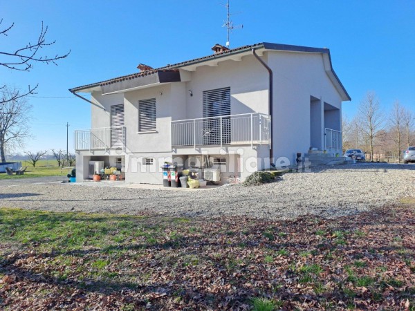 Villa nuova a Ravarino - Villa ristrutturata Ravarino