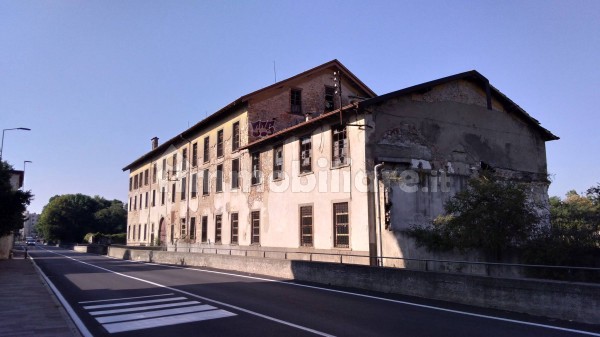 Immobile in costruzione Bergamo. Foto, mappe e prezzi dai cantieri.