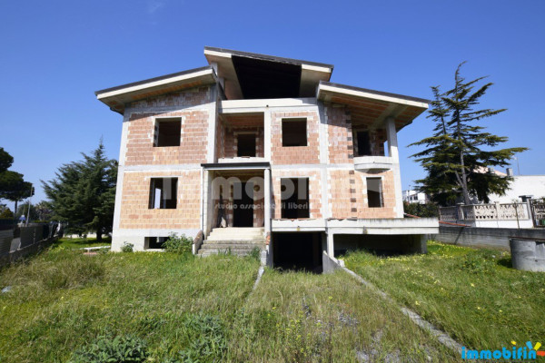 Villa nuova a Oria - Villa ristrutturata Oria