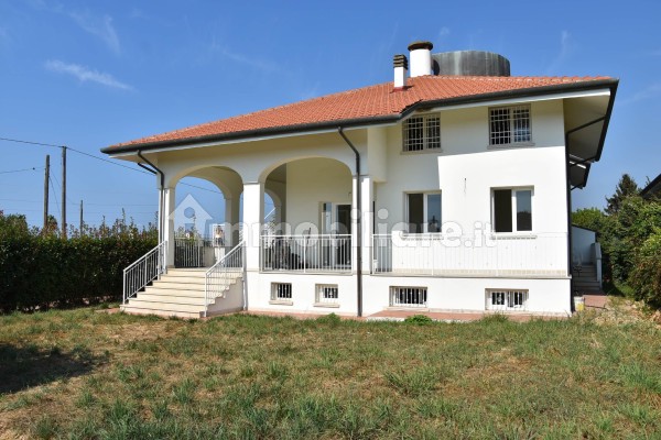 Villa nuova a Montignoso - Villa ristrutturata Montignoso