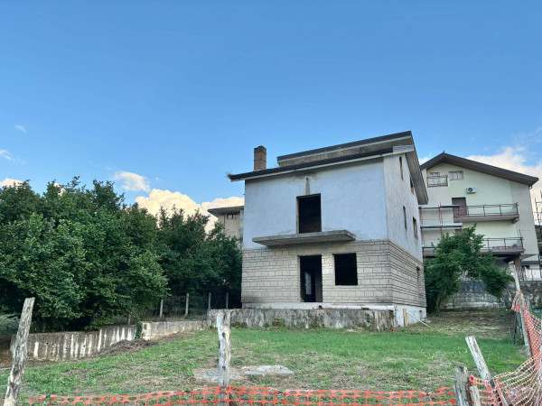 Villa nuova a Atripalda - Villa ristrutturata Atripalda