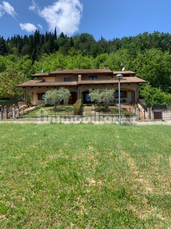 Villa nuova a Montecalvo in Foglia - Villa ristrutturata Montecalvo in Foglia