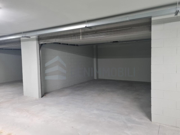Box / Garage nuovo a Brescia - Box / Garage ristrutturato Brescia