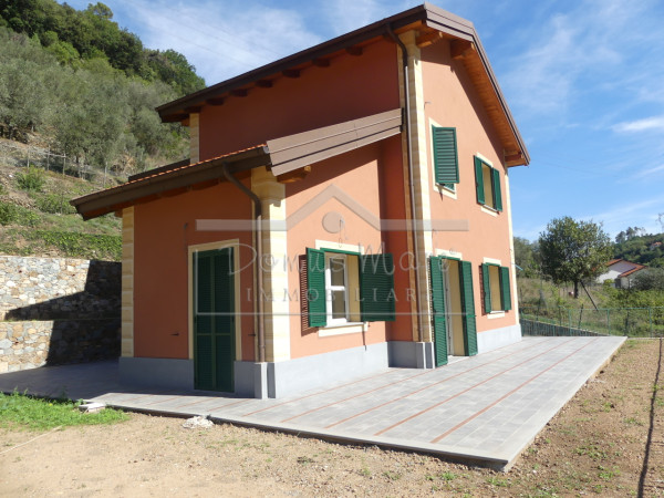 Villa nuova a Quiliano - Villa ristrutturata Quiliano