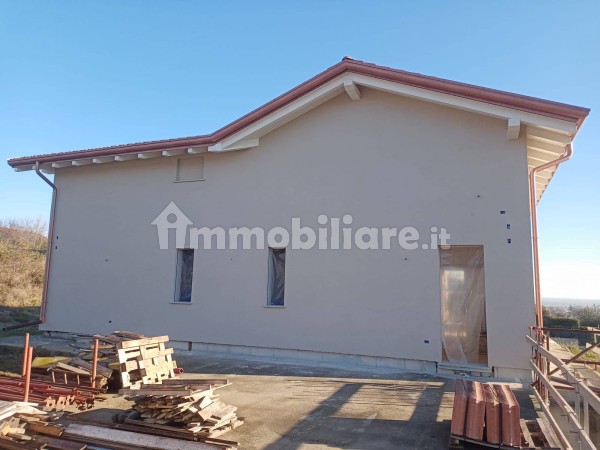 Villa nuova a Casale Monferrato - Villa ristrutturata Casale Monferrato
